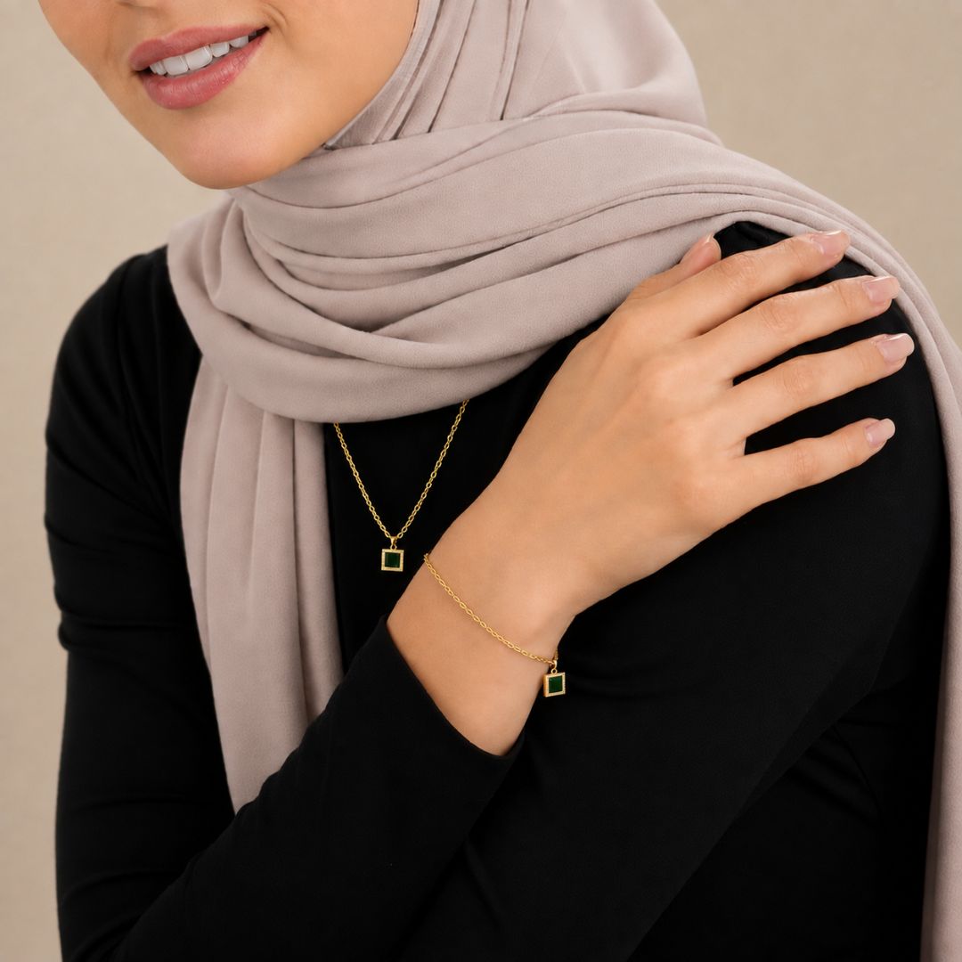 Minimalistic Necklace For Women