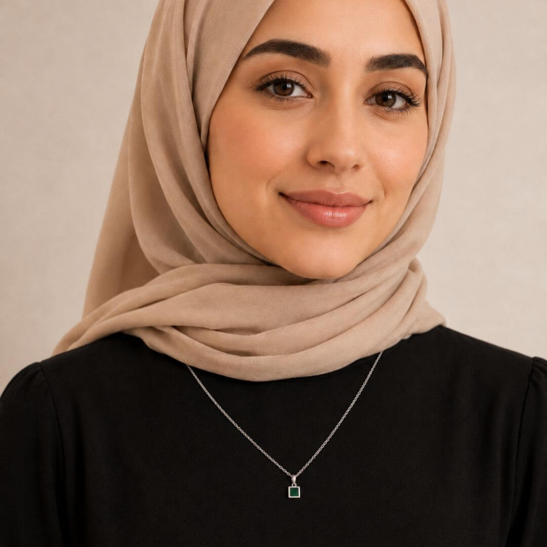 Minimalistic Necklace For Women